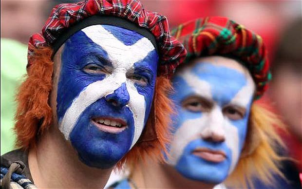 scotland-fans_2132796b
